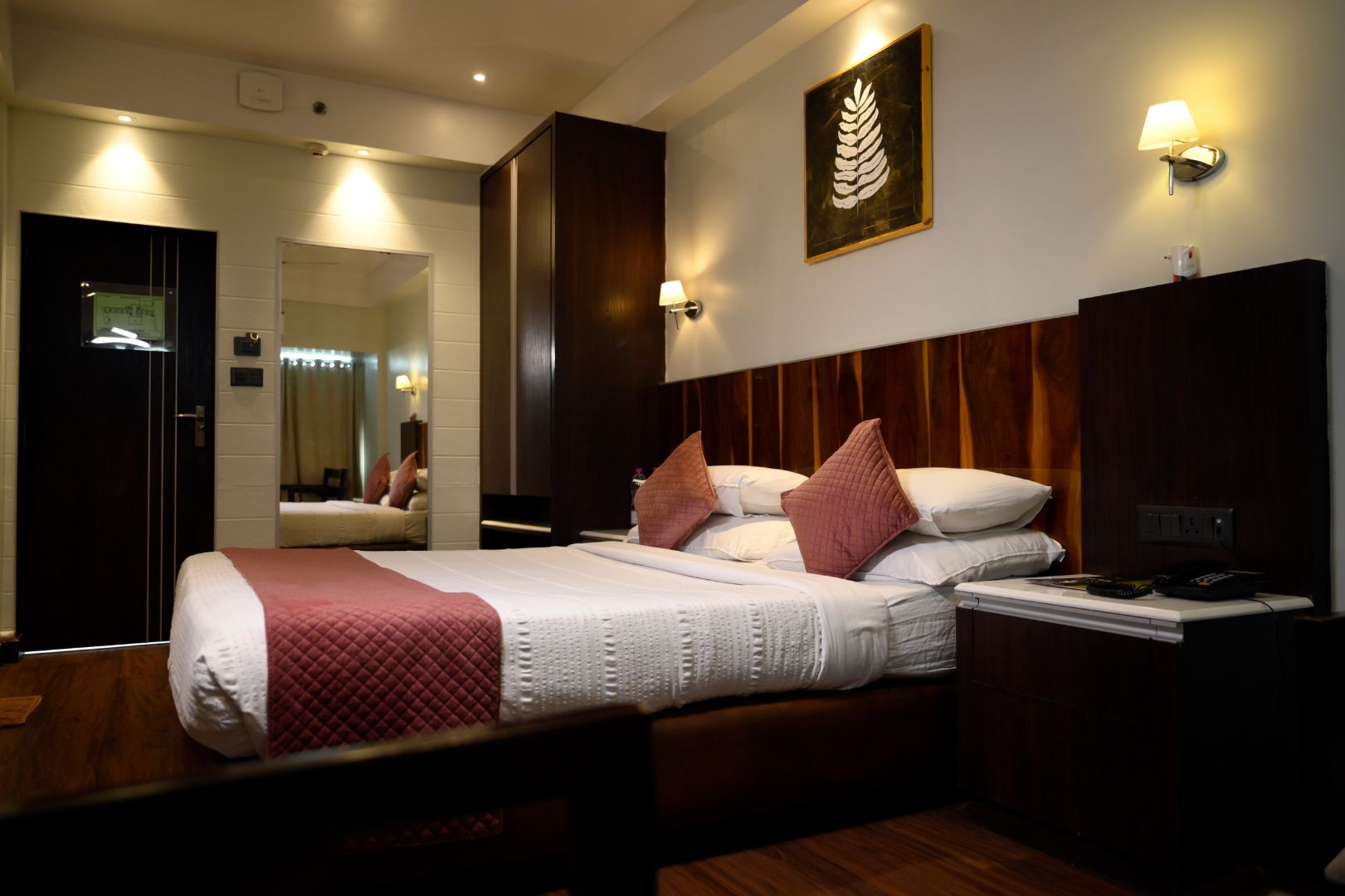 Deluxe Double Bed Room